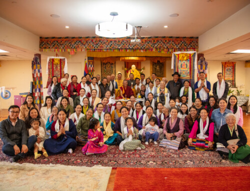 ཁ་ལི་ཧྥོ་ཉར་བདེ་ཆེན་ཞིང་སྒྲུབ་ཐེངས་མ་དང་པོ་འཚོགས་པ།